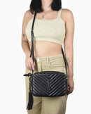 Bolsa Saint Laurent Lou Camera Bag em Couro Matelassê