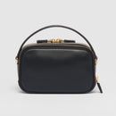 Mini Bolsa Prada Odette em Couro